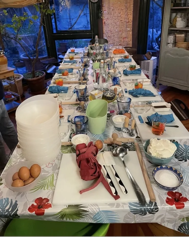 The class table ready in the evening